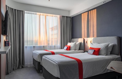 Northern Administrative Okrug Hotel | Holiday Inn Express Moscow - Sheremetyevo Airport, an IHG Hotel