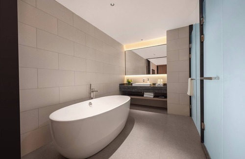 Pukou Hotel | Holiday Inn Express Nanjing Jiangbei Wonhall Mall by IHG