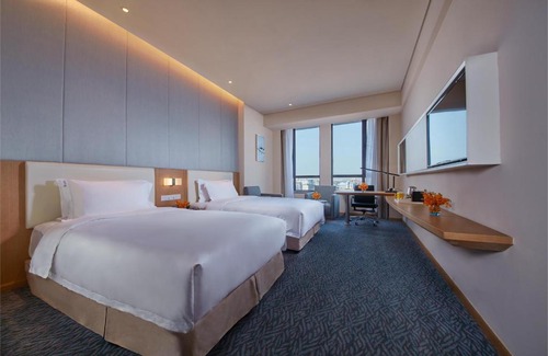 Tongzhou Hotel | Holiday Inn Express Nantong Textile City by IHG