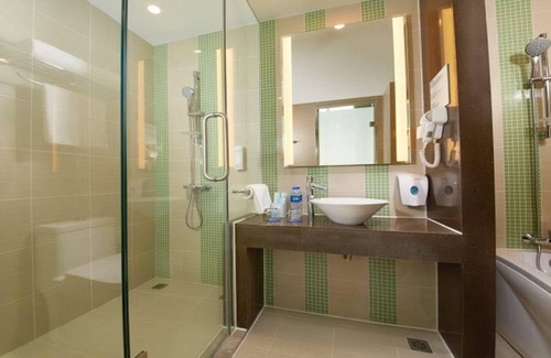 Panjin Hotel | Holiday Inn Express Panjin Downtown by IHG