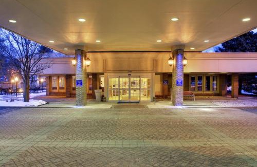 Poughkeepsie Hotel | Holiday Inn Express Poughkeepsie by IHG