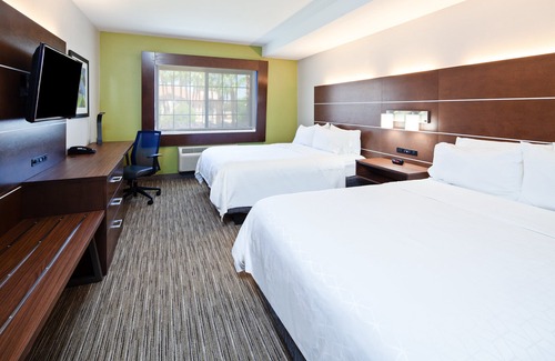 Magnesia Falls Cove Hotel | Holiday Inn Express & Suites Rancho Mirage - Palm Spgs Area by IHG
