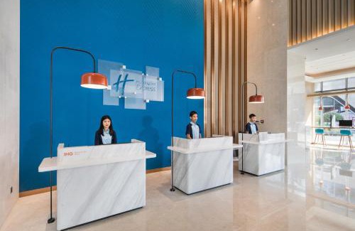 Shenzhen Hotel | Holiday Inn Express Shenzhen Haiyuan City by IHG