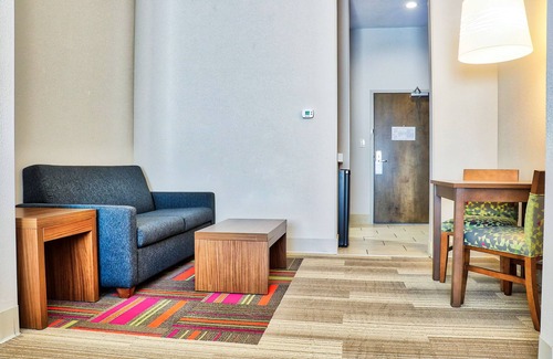 Slidell Hotel | Holiday Inn Express Slidell by IHG