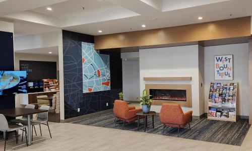 Bountiful Hotel | Holiday Inn Express & Suites Salt Lake City N - Bountiful by IHG