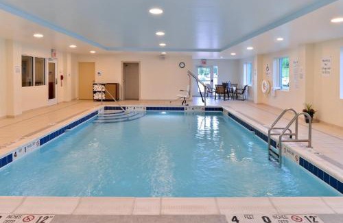 Peekskill Hotel | Holiday Inn Express & Suites Peekskill-Lower Hudson Valley by IHG