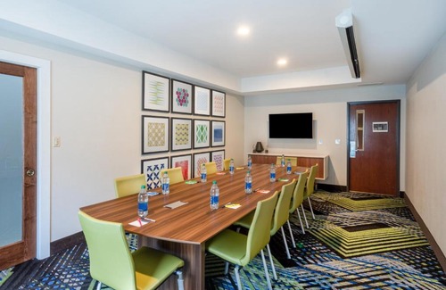 Tell City Hotel | Holiday Inn Express & Suites Tell City by IHG