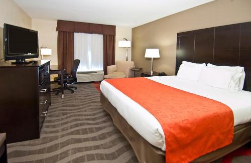 Tupelo Hotel | Holiday Inn Express & Suites Tupelo by IHG