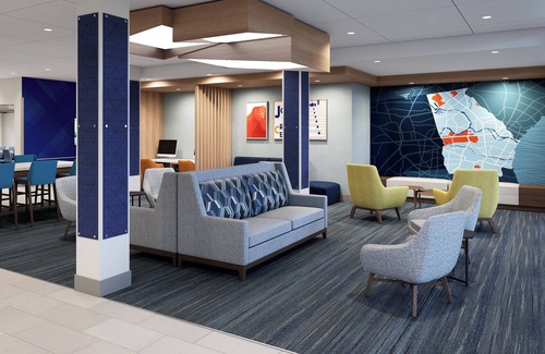 Manor Hotel | Holiday Inn Express & Suites Austin - Manor by IHG