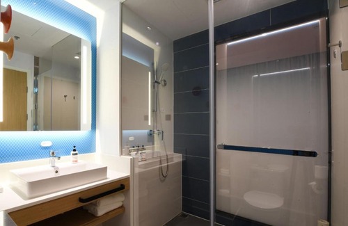 Tanggu Hotel | Holiday Inn Express Tianjin Binhai by IHG