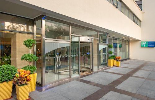 Dongli Hotel | Holiday Inn Express Tianjin Airport by IHG