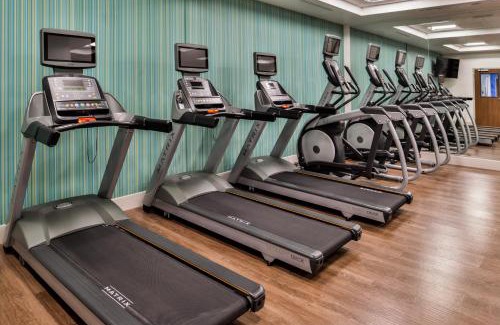 Siloam Springs Hotel | Holiday Inn Express & Suites - Siloam Springs by IHG