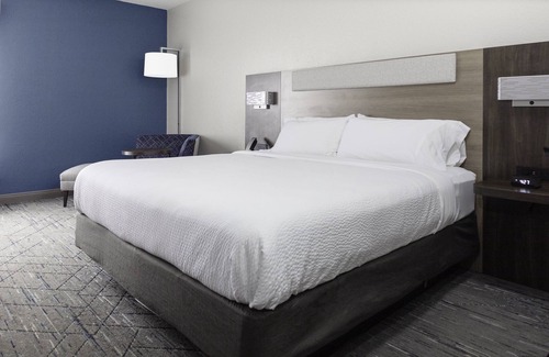 Kimball Hotel | Holiday Inn Express & Suites Kimball by IHG