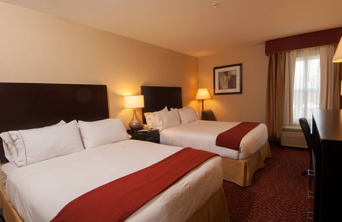 Vernon Hotel | Holiday Inn Express Vernon - Manchester by IHG