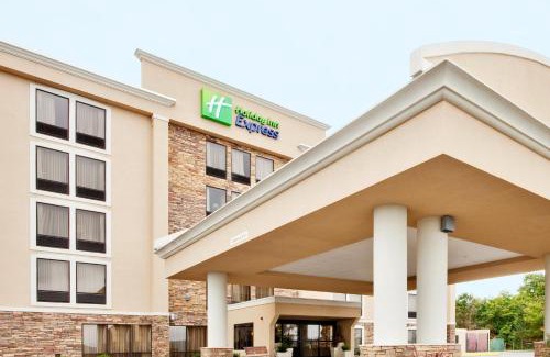 Wilkes-Barre Hotel | Holiday Inn Express Wilkes Barre East by IHG