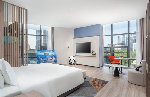 Jinfeng Qu Hotel | Holiday Inn Express Yinchuan Yuehai by IHG