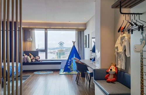 Dinghai Hotel | Holiday Inn Express Zhoushan Dinghai by IHG