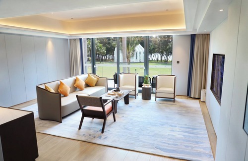 Perfume Bay Hotel | Holiday Inn Hainan Xiangshui Bay by IHG