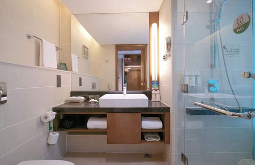 Qingdao City Center Hotel | Holiday Inn Qingdao City Centre by IHG