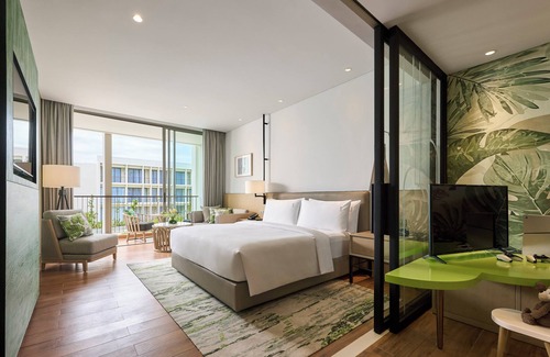 Lagoi Hotel | Holiday Inn Resort Bintan Lagoi Beach by IHG