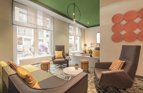 Muelheim Hotel | Holiday Inn – the niu, Mill Cologne Mülheim by IHG