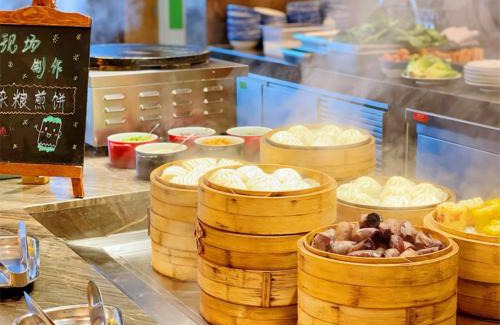 Liangxi District Hotel | Holiday Inn Wuxi Central Station by IHG