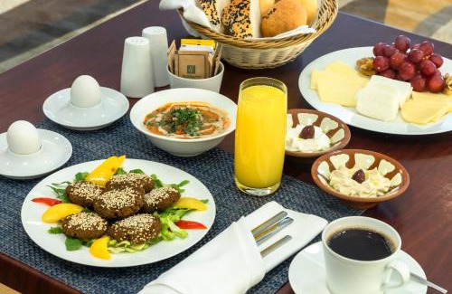 Yanbu Hotel | Holiday Inn Yanbu by IHG