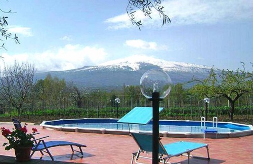 Malvagna House | Holiday home, Francavilla di Sicilia