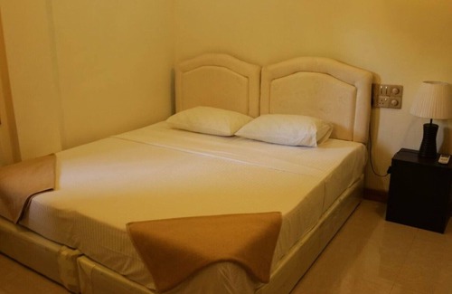 Mathiveri House | HOLIDAY MATHIVERI INN- Couple's room