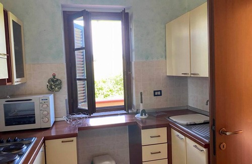 Pomaia Apartment | Holiday resort, pool,children's pool,restaurant,child-friendly. close to village