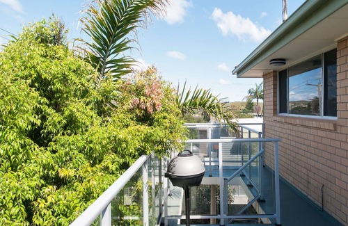 Fingal Bay Apartment | Holiday unit close to the beach