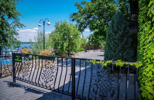 Nova Kakhovka Hotel | Holiday Village Katrin