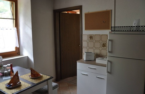 Ruti Apartment | Holidays in the heart of nature "Journey through the world"