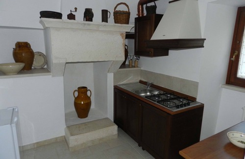 Locorotondo House | Holidays in Trulli: CASEDDE homes trulli and times