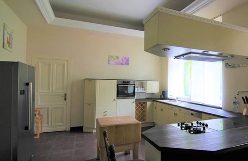 Ennepetal Villa | Holidays Villa EMG Dortmund Dusseldorf Cologne 20P