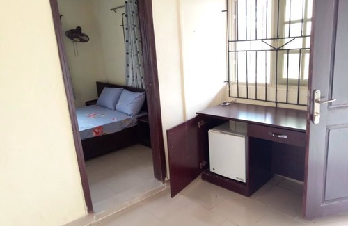 Ideno House | Holis Resort
