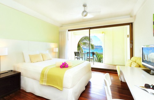 Philipsburg Hotel | Holland House Beach Hotel