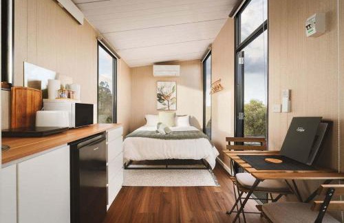 Laharum House | Hollow Mountain Getaway 1 by Tiny Away