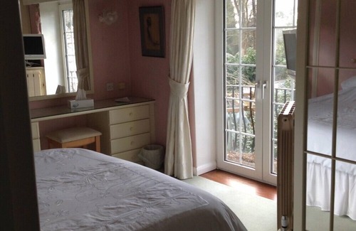 Sheffield Green Bed & Breakfast | Holly House