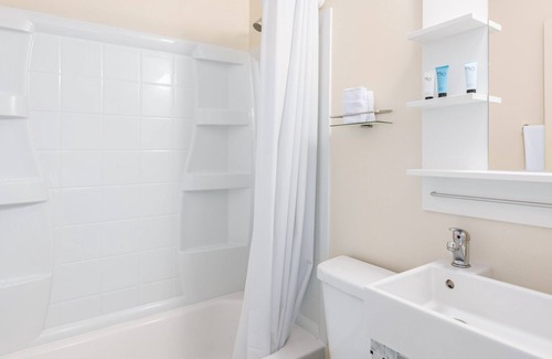 Larchmont Hotel | Hollywood Historic Hotel