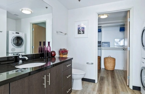 Wilshire Center Apartment | hollywood view apartment in korea town