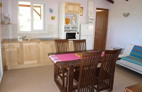 Grand Anse Villa | HOLY low earth VILLA T3 with a 180 ° view over the bay *