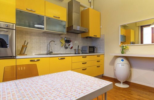 Prato Apartment | Holy Trinity Home by TuscanyWeGo