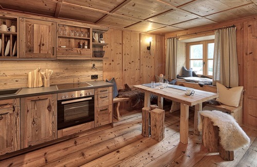 Bach Apartment | Holzarhitta-lass Zeit am Lech-ferienwohnungen im Chalet-stil