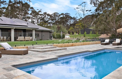 Moss Vale House | Home among the Gum Trees