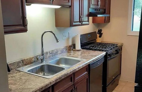 Bridgeville House | Home Away from Home