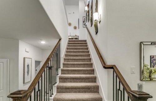 Lewisville Apartment | Home away from home