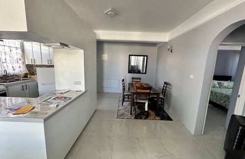 Roseau Apartment | Home away from homenModern Cozy 2 bedroom apartment with WiFi and AC in Roseau.