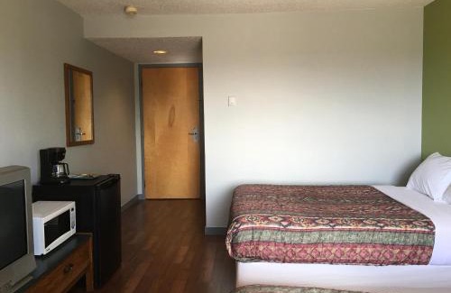 Drayton Valley Hotel | Home Away Inn