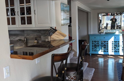 Burley House | Home by the Sea Waterfront 2-bedroom, 1-Office in beautiful Gig Harbor